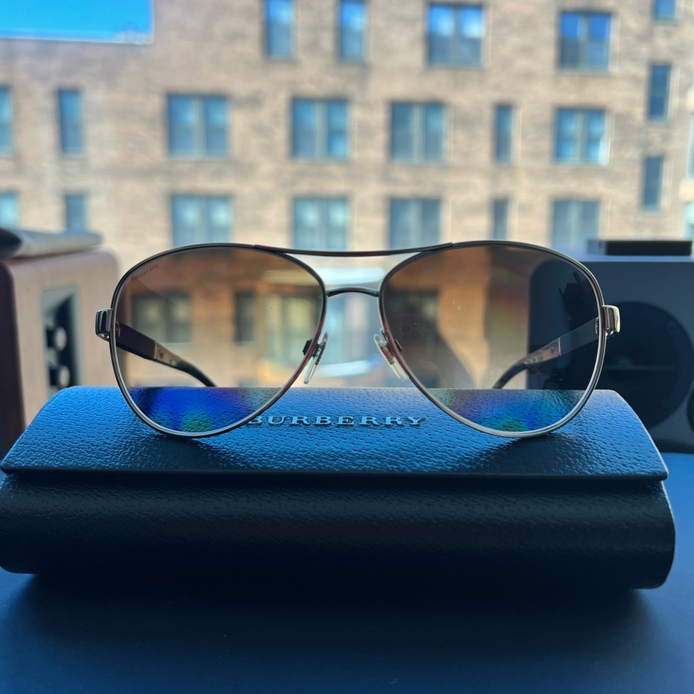 Authentic Burberry Gold Aviator Sunglasses with Brown Lenses